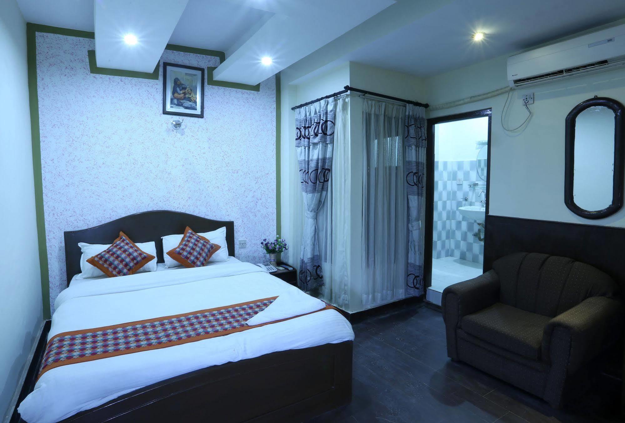 Oyo 153 Aster Hotel Nepal 加德满都 外观 照片