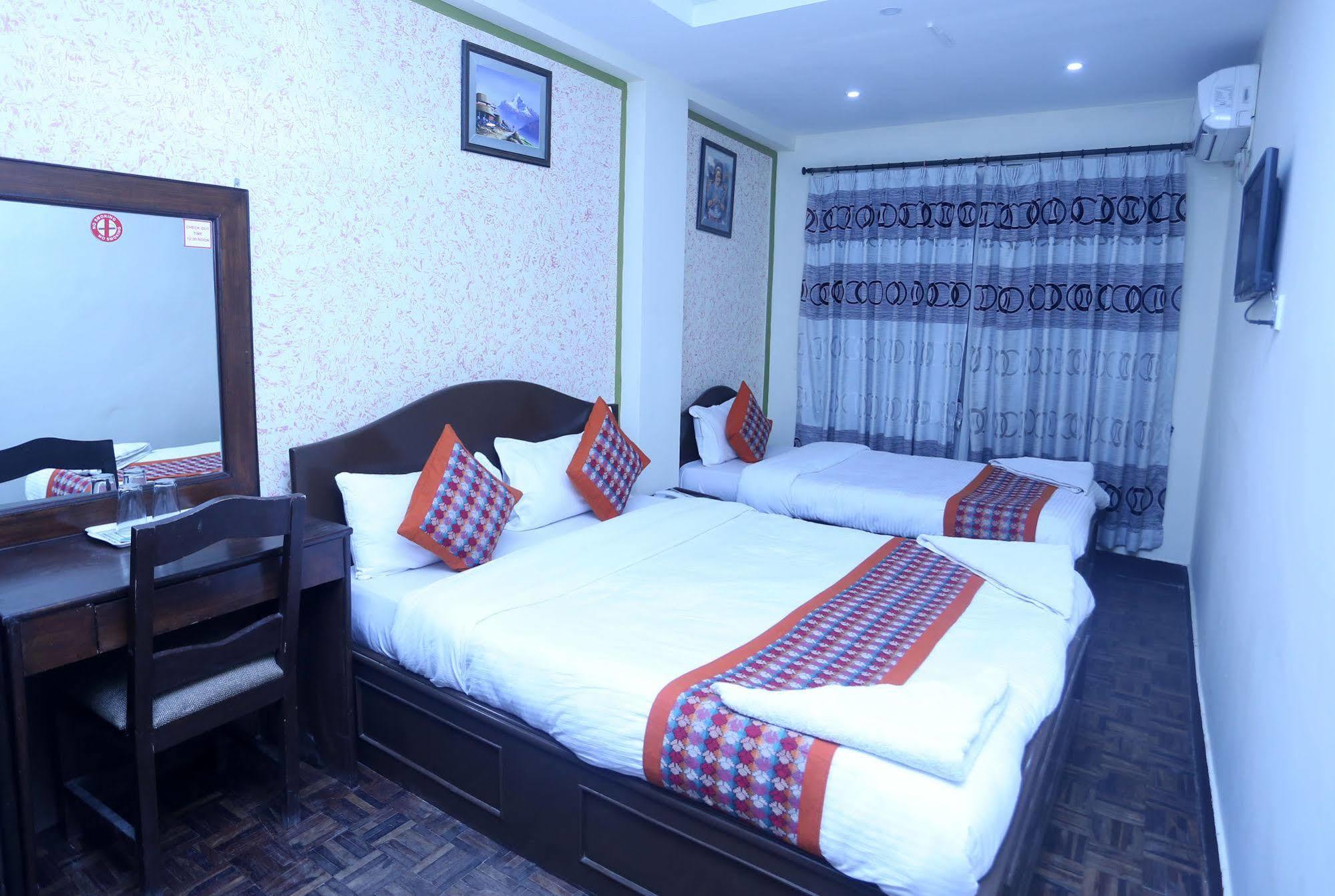 Oyo 153 Aster Hotel Nepal 加德满都 外观 照片