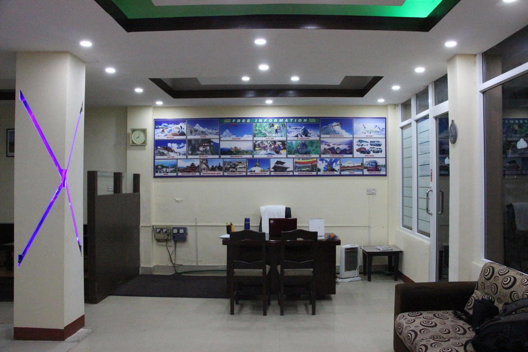 Oyo 153 Aster Hotel Nepal 加德满都 外观 照片