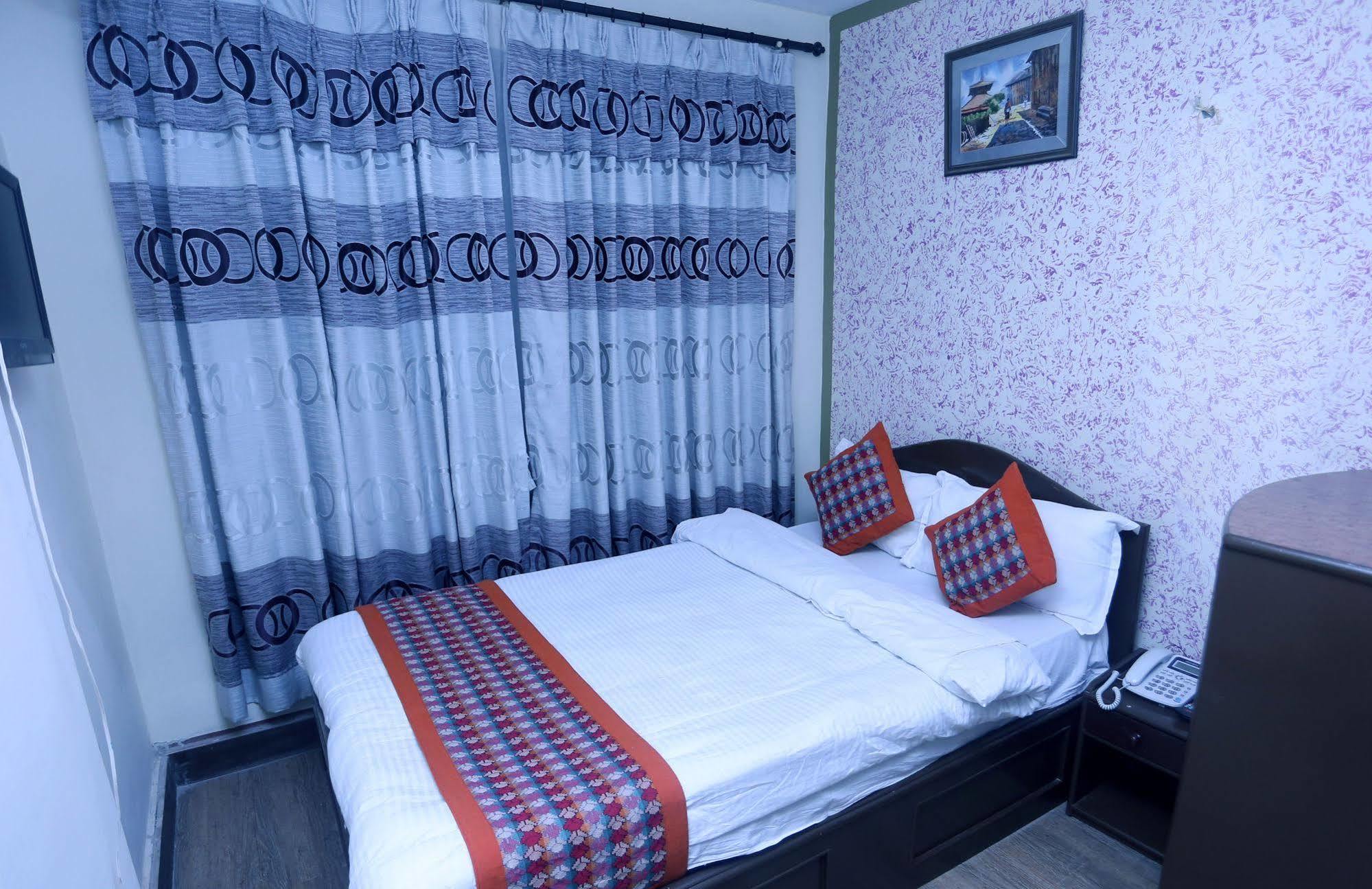 Oyo 153 Aster Hotel Nepal 加德满都 外观 照片