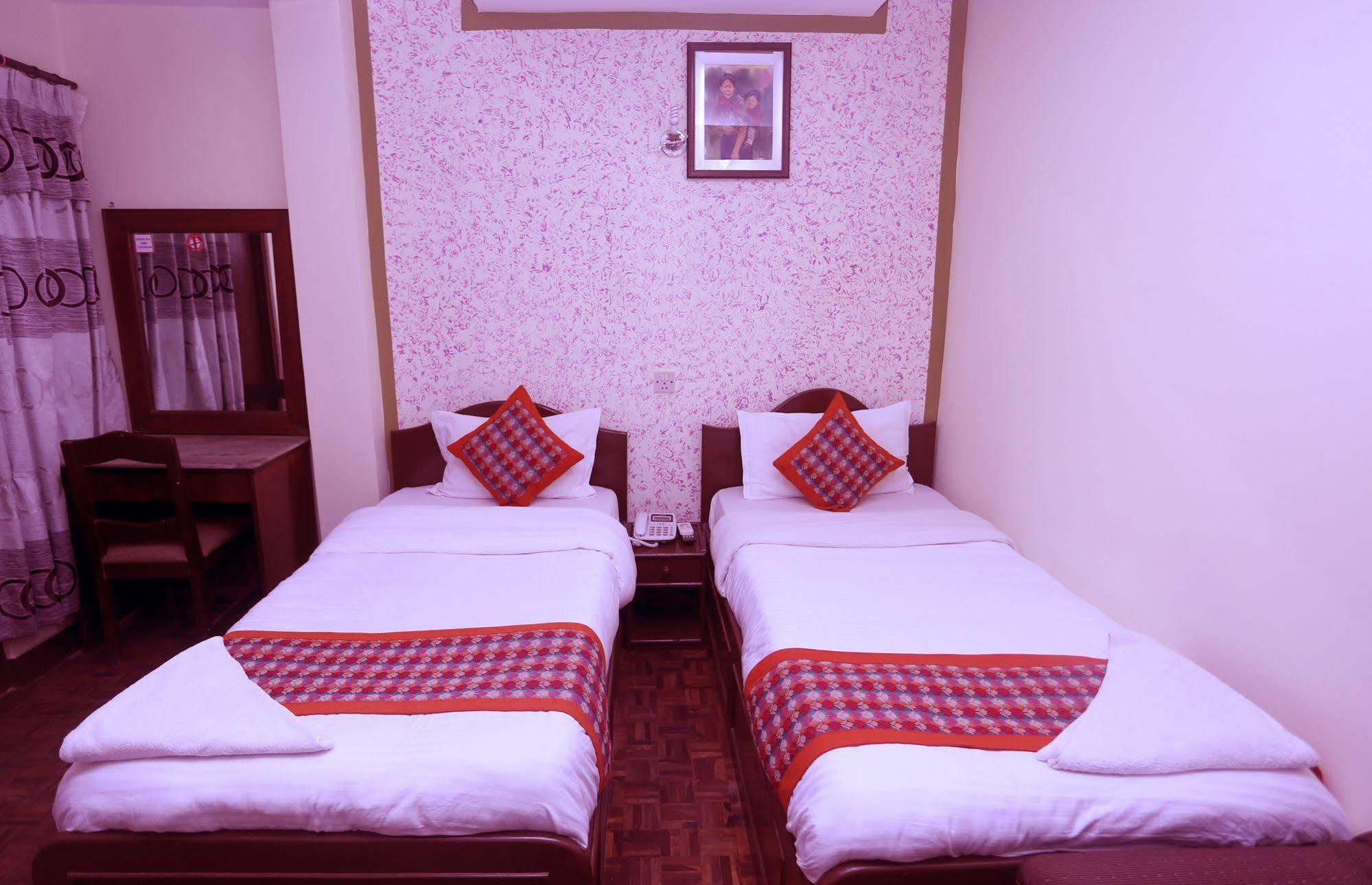 Oyo 153 Aster Hotel Nepal 加德满都 外观 照片